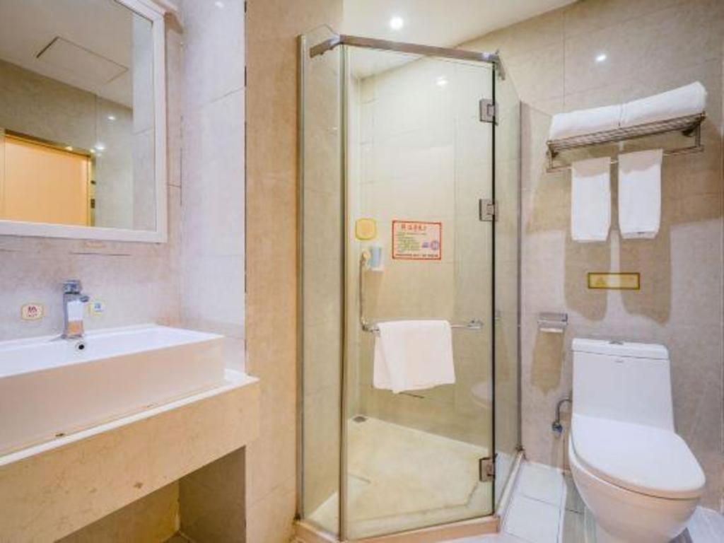 Vienna 3 Best Hotel Shenzhen Shazui Road Branch Экстерьер фото