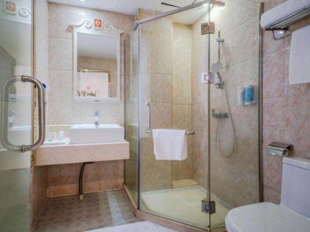 Vienna 3 Best Hotel Shenzhen Shazui Road Branch Экстерьер фото
