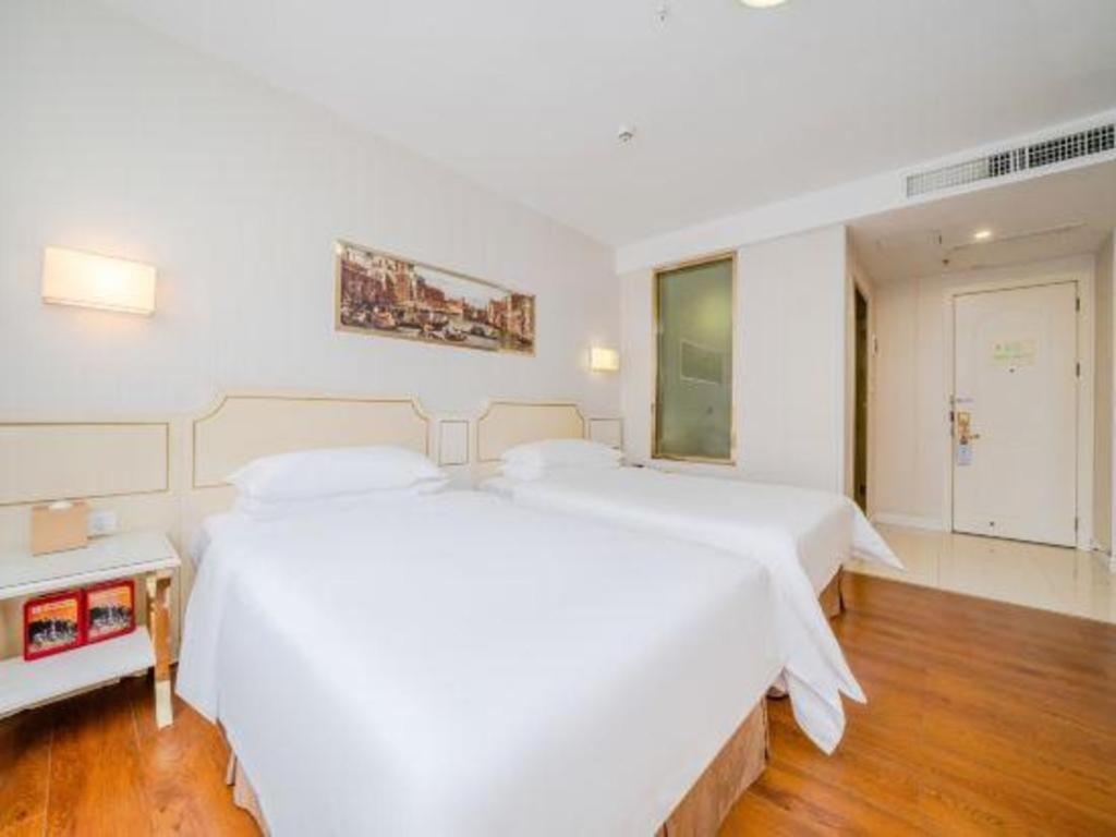 Vienna 3 Best Hotel Shenzhen Shazui Road Branch Экстерьер фото