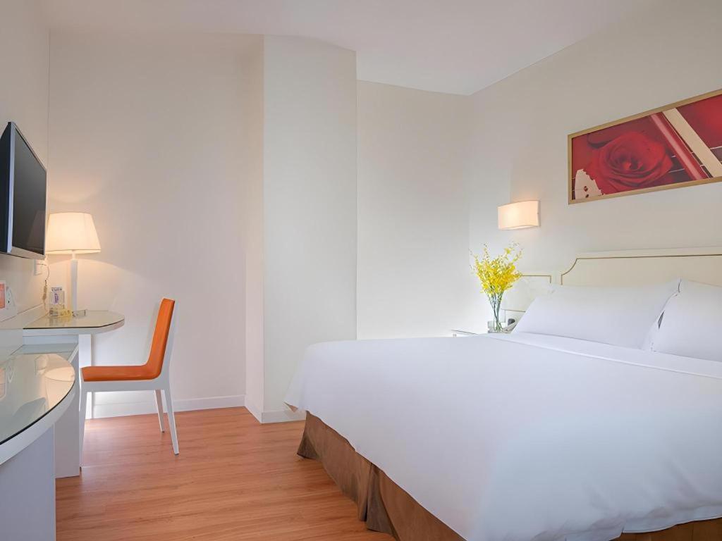 Vienna 3 Best Hotel Shenzhen Shazui Road Branch Экстерьер фото